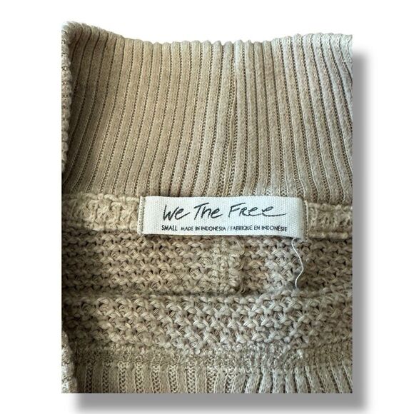 We The Free She's a Keeper Mock Neck Sweater Knit Oversized Tan Women’s Size S - Picture 7 of 12